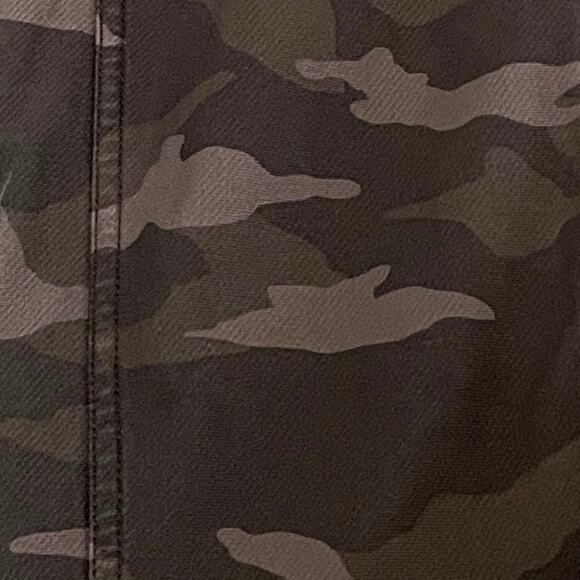 Athleta Farallon Jogger Pants Women’s 6 Green Khaki Camo Stretch Drawstring - Picture 4 of 13